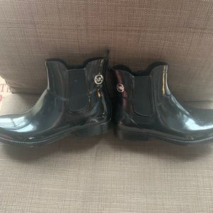 MK rubber rain boots